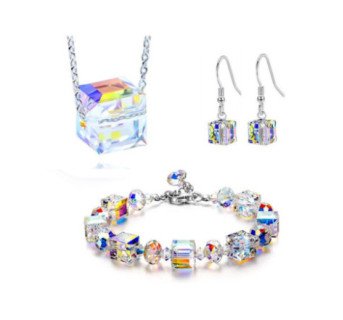 Ensemble de bijoux carré