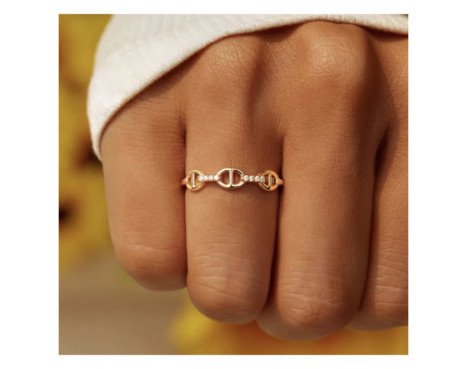 Bague Étoile du Soir : Éclat et Élégance