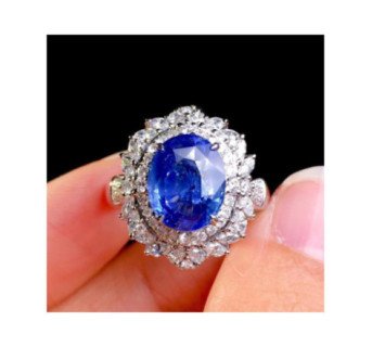 Bague En Saphir De Bleuet