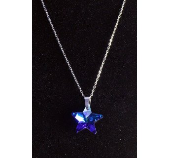 Collier en acier inoxydable argenté avec pendentif étoile bleu saphir