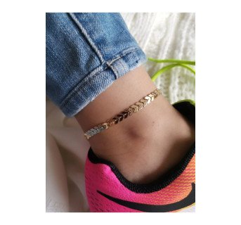 Bracelet de cheville style romain : Élégance antique revisitée